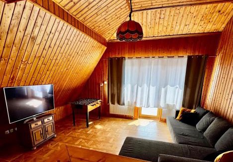 Stankov Apartment | Rodinný apartmán se saunou, bazénem a hřištěm Staňkov