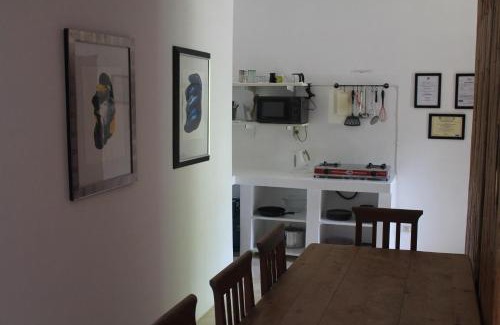 Manoc-Manoc House | Roger's Place Guesthouse