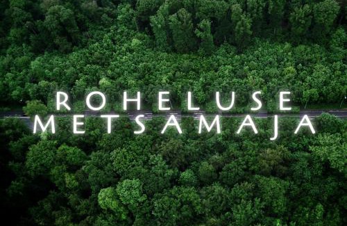 Anija Parish House | Roheluse metsamaja with hot tub and sauna