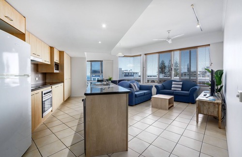 Kings Beach Apartment | Rolling Surf Resort