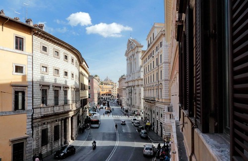 Navona Apartment | ROMAC - Baullari