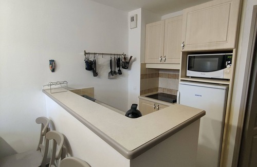 Rouret House | Romanesque House