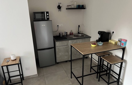 Dallet Apartment | Romantic apartment with spa area