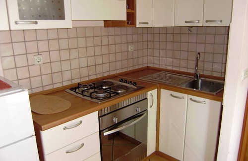 Prizba Apartment | Romantic Apartment For Two Just By The Sea