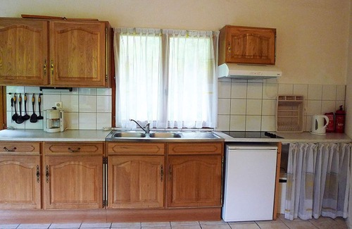 Silhac House | Romantic cottage in the Ardeche with free WiFi and TV