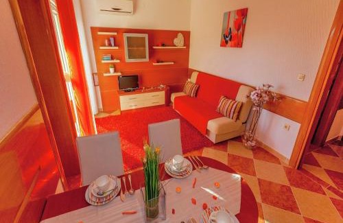 Dramalj Apartment | Romantic Forest Retreat, cleaning included