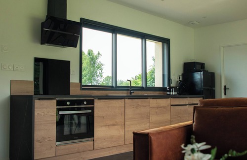 Petit-Caux House | Romantic gîte with private spa and sauna in the heart of nature, absolute calm.