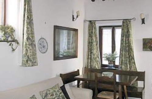 Giglio Castello Apartment | Romantic Hideaway. Medieval Hilltop Village-Tuscan Island, Beaches only 10mins.