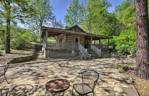 Faber House | Romantic Log Cabin Escape on Delfosse Winery!