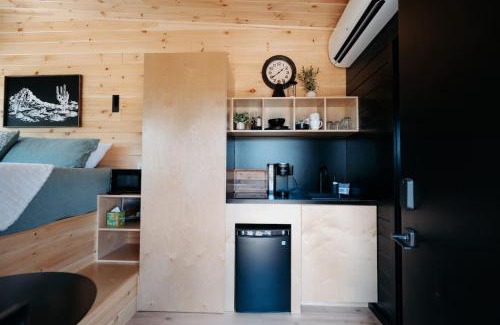 Johnson Village Apartment | Romantic Mountain Chalet on the Arkansas River