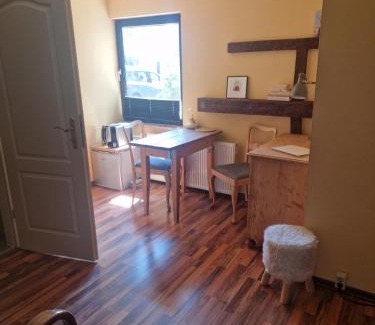 Striesen House | Romantikzimmer in Striesen