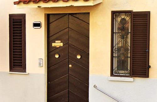 Livorno Apartment | Rombolino Guesthouse-Free Parking