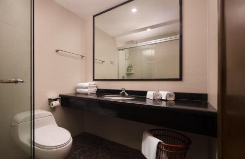 Tonglu County Hotel | Rome Hotel