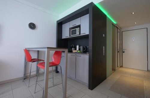 Oststadt Apartment | Rooftop Apartment by Rabe - Balkon, Parkplatz, Smart-TV, Netflix