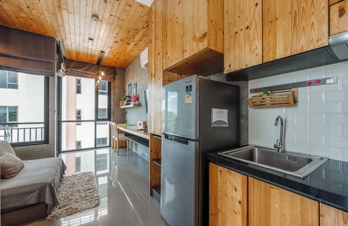Nai Harn Apartment | Rooftop Pool 5mins to NaiHarn Beach C187