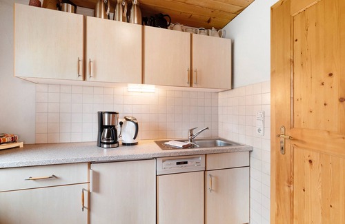 Sibratsgfaell Apartment | Room 'Alpenfrieden' with Mountain View, Shared Garden and Wi-Fi