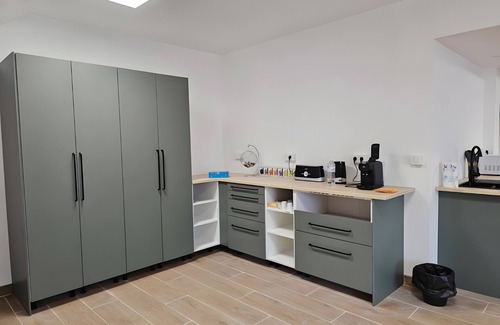 Salies-du-Salat Apartment | Room 'Double Room' with Shared Terrace, Wi-Fi and Air Conditioning