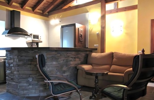 Almajano Apartment | Room 'Habitación Matrimonio' with Mountain View, Shared Terrace and Wi-Fi