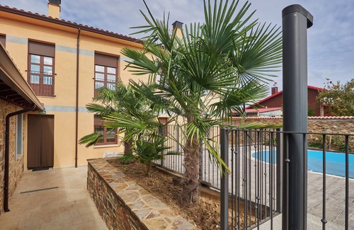 Ferreras de Abajo Apartment | Room 'Habitacion 2' with Shared Pool, Shared Terrace and Wi-Fi