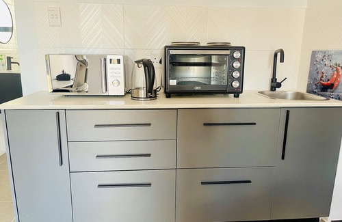 Northam House | Room in B&B - Trendybliss Guest House - N0296