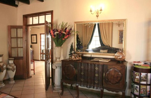 Brooklyn House | Room in Guest room - Brooklyn Guesthouses