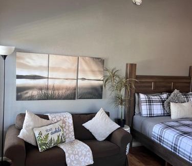 West Jefferson House | Room with the view