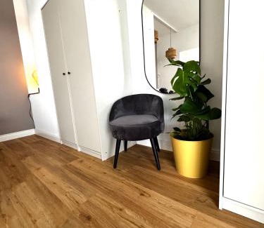 Seckenheim Apartment | Room107 im Herzen von MA Seckenheim