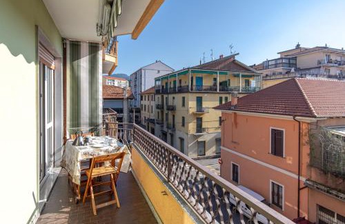 Intra Apartment | Rosalba