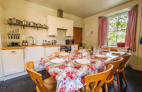 Larachbeg Cottage | Rose Cottage – Romantic Retreat on the banks of the River Aline