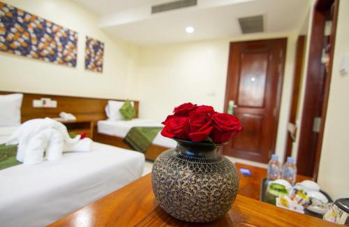 Prampir Makara Hotel | Rose Emerald Hotel