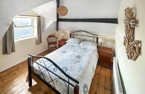 Barmouth House | Rose Hill