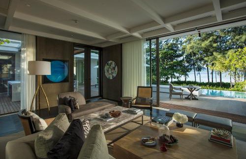 Patong Resort | Rosewood Phuket