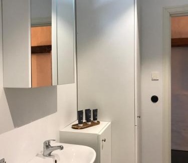 Flyinge Apartment | Roslövs gård lantligt boende i Flyinge nära Lund och Malmö