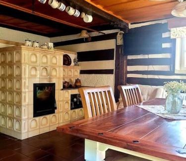 Jablonne v Podjestedi House | Roubenka u kapličky