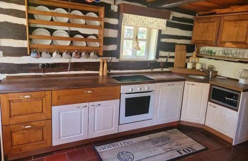 Jablonne v Podjestedi House | Roubenka u kapličky