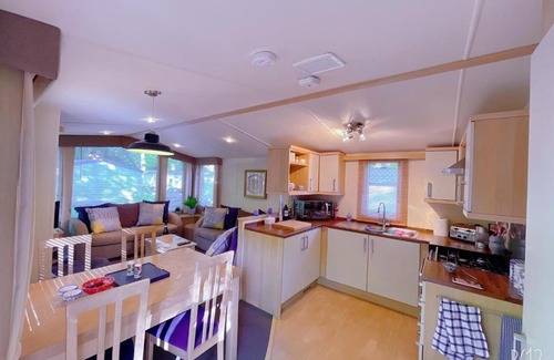 Prenteg Resort | Rowlands Retreat 187A Brook Court