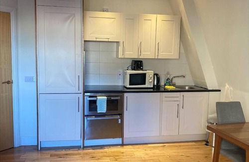 Central Aberdeen Apartment | Royal Athenaeum Suites