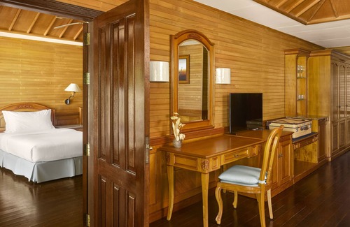 Horubadhoo Island Resort | Royal Island Resort & Spa