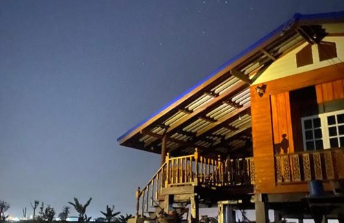 Ratchaburi House | Royal mountain field (บ้านทุ่งเขาหลวง ราชบุรี)