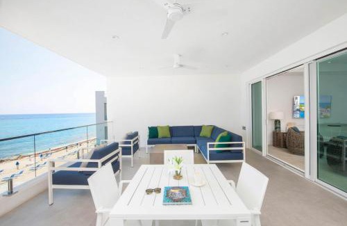 Rum Point Apartment | Rum Point Resort 304