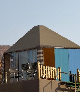 Wadi Rum Hotel | RUM STAR WARS MOVIE BUBBlE CAMP