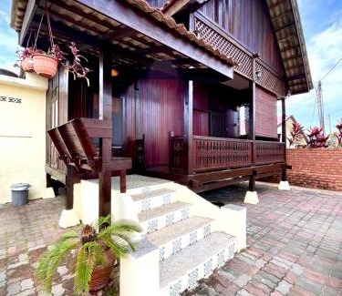 Pernu House | Rumah Rehat Anjung Melayu Muslim