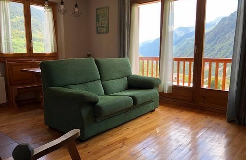 Boi Cottage | Rural apartment Ca de Martí for 4 people