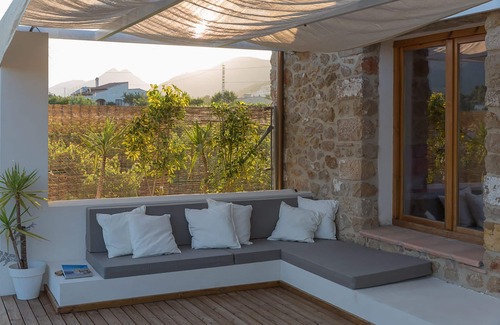 Jalon House | Rural Suite El Carmen