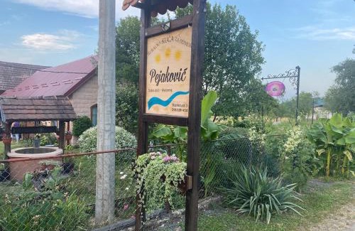 Glina House | Ruralna kuća Pejaković