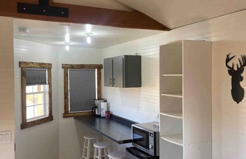 Hermosa Cabin | Rushmore Ranch Guest Cabin