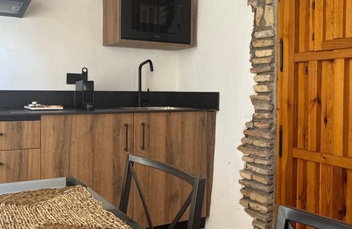 Jerez de la Frontera Old Town Apartment | Rustic Charm in the Heart of Jerez