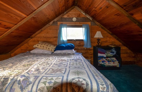 Funny River Cabin | Rustic Kenai River Fishermans Cabin