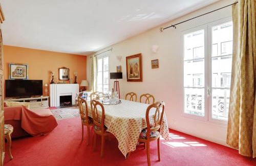 Quartier du Gros-Caillou Apartment | Séjour au pied de la tour Eiffel