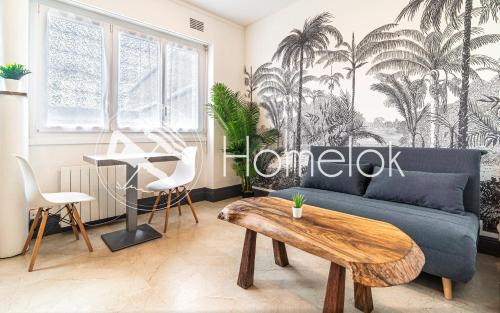 Lorient Apartment | Séjour en centre-ville - rénové et confortable